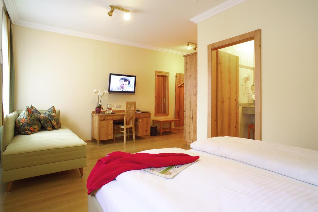Hotel & Restaurant Ragginger Attersee Nussdorf am Attersee Chambre photo